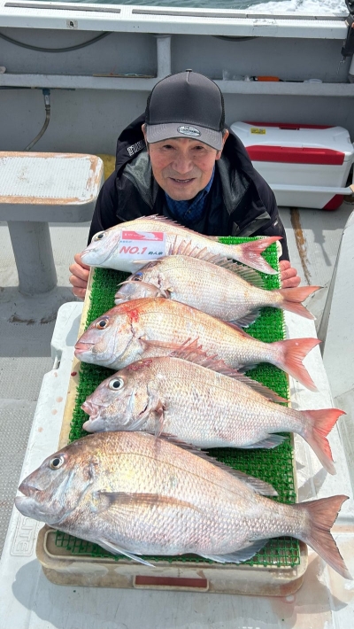 タイサビキ便 | 安い！大阪湾の釣り船・チャーター船釣人家｜釣り船
